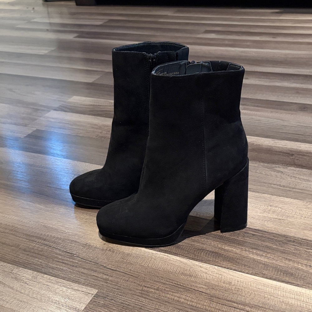 XOXO Black Ankle Booties